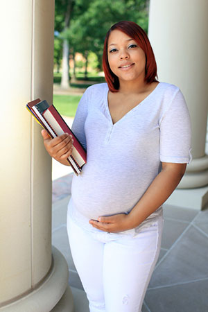 pregnant college student